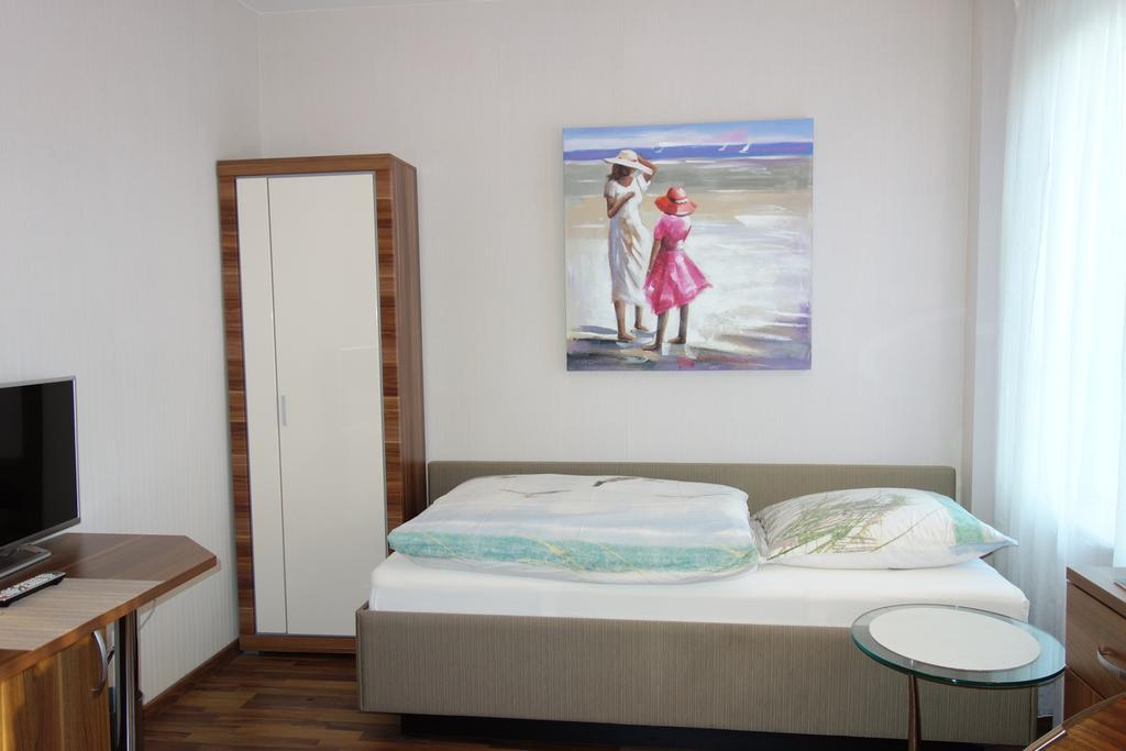 Hotel Gode Wind Kiel Extérieur photo
